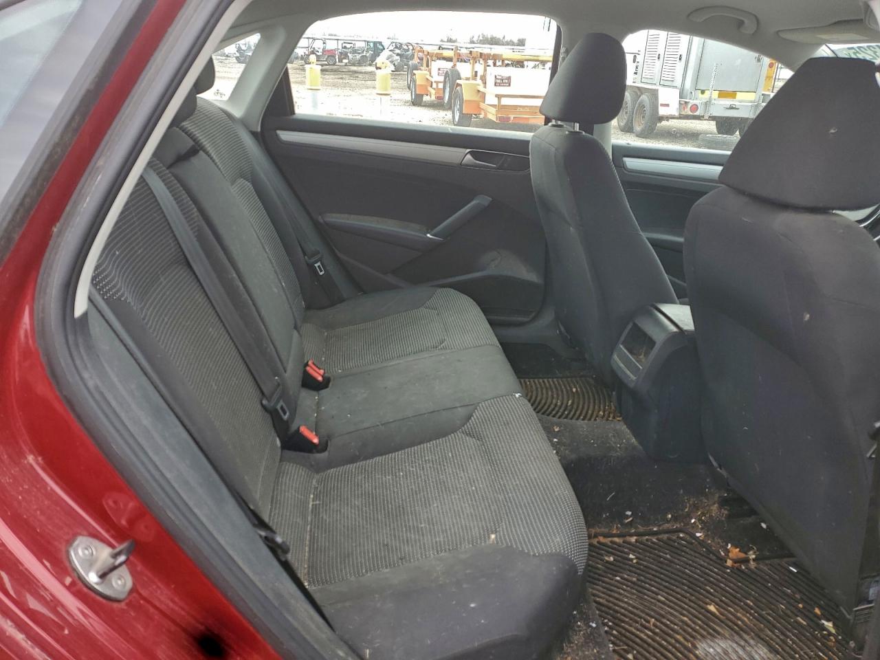 2016 Volkswagen Passat S VIN: 1VWAS7A39GC047999 Lot: 93884325