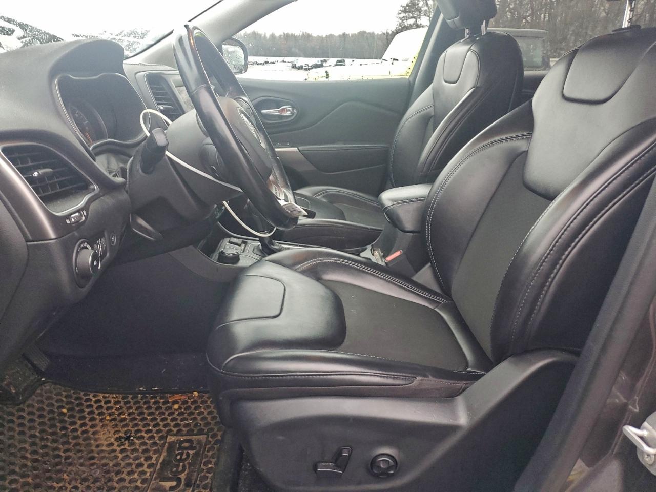 2020 Jeep Cherokee Latitude Plus VIN: 1C4PJMLB4LD573013 Lot: 93628635