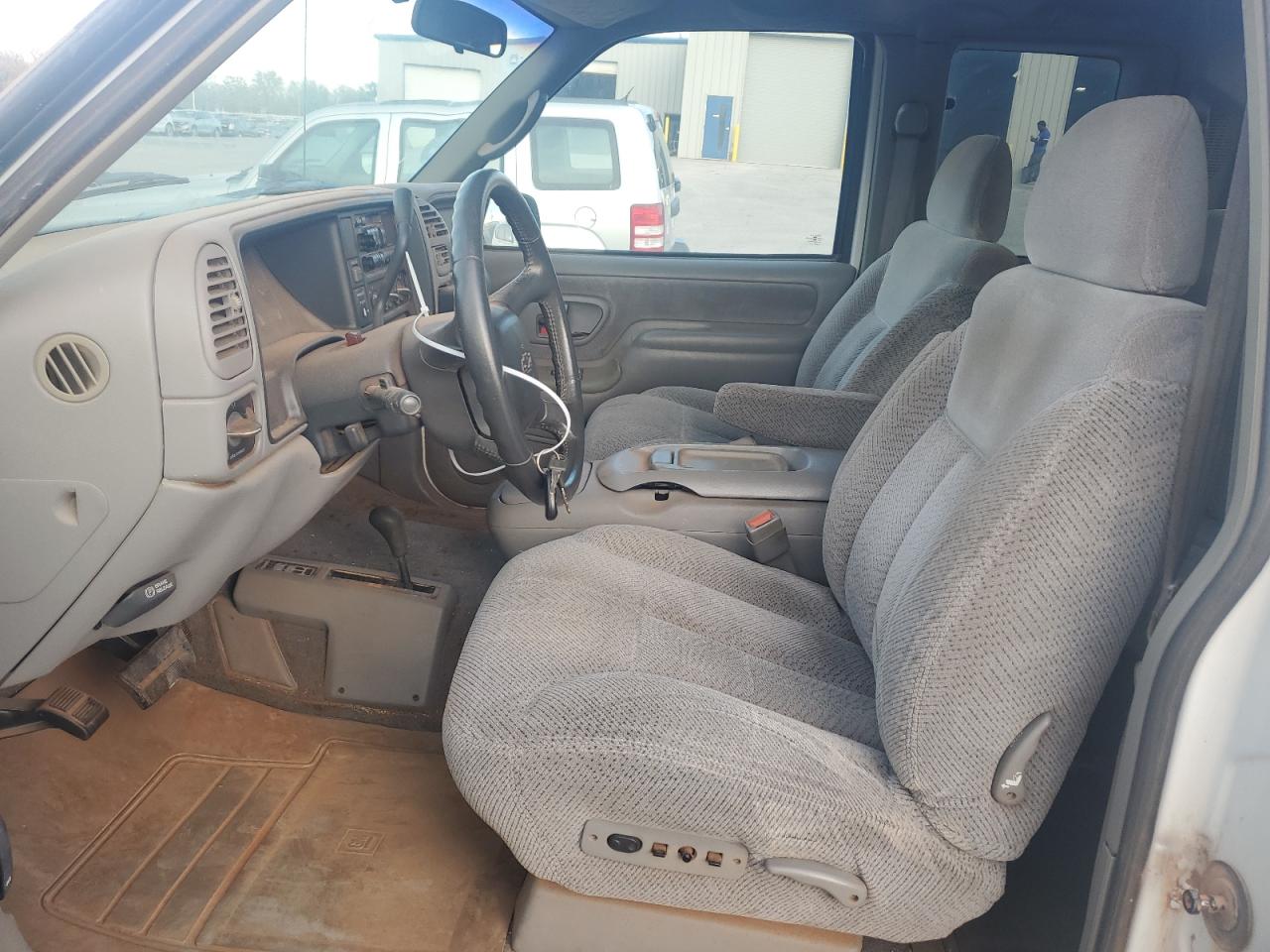 1998 Chevrolet Gmt-400 K1500 VIN: 2GCEK19R6W1259452 Lot: 93072295