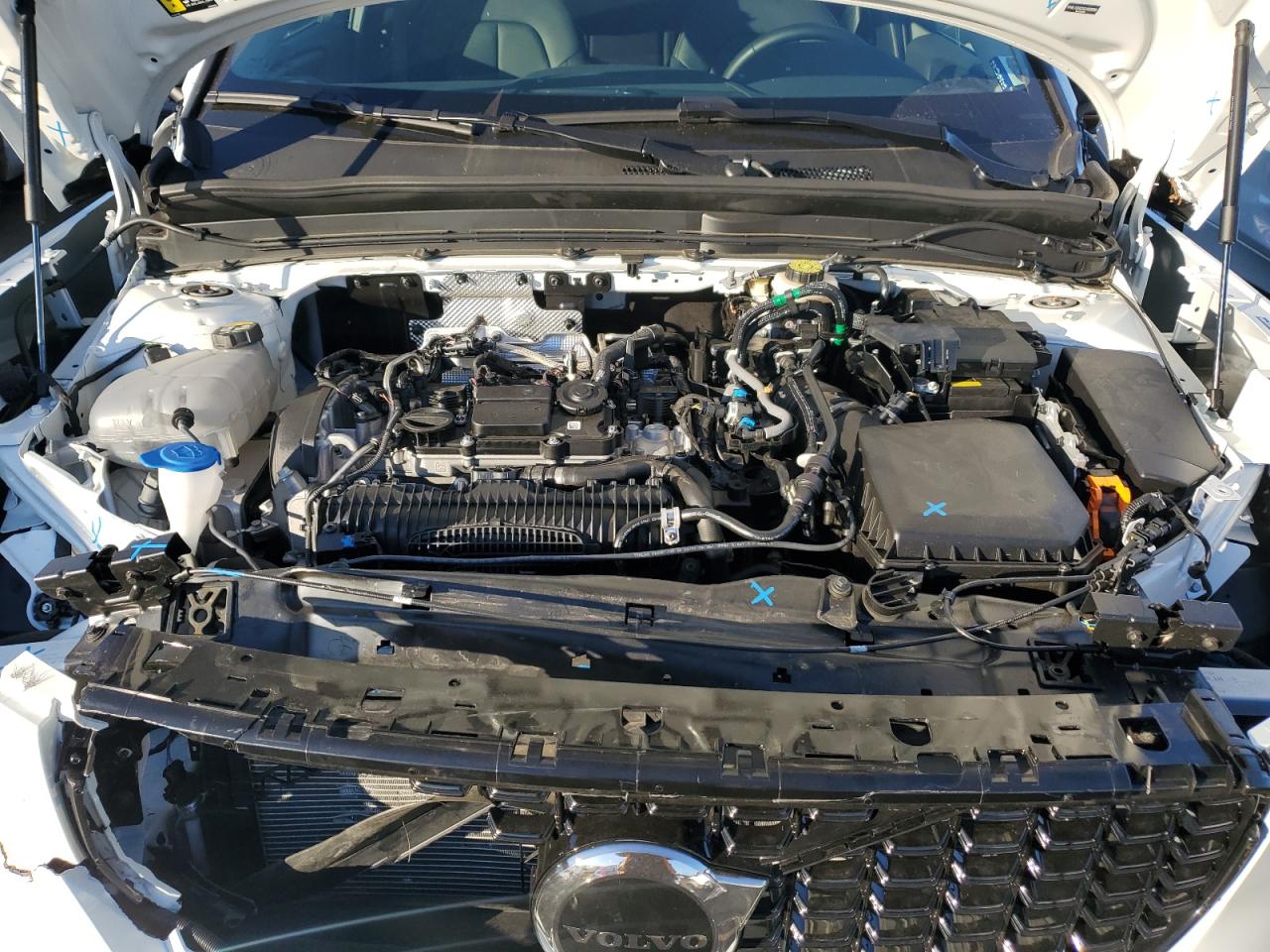 2025 Volvo Xc40 Plus VIN: YV4L12UC2S2488009 Lot: 93504435