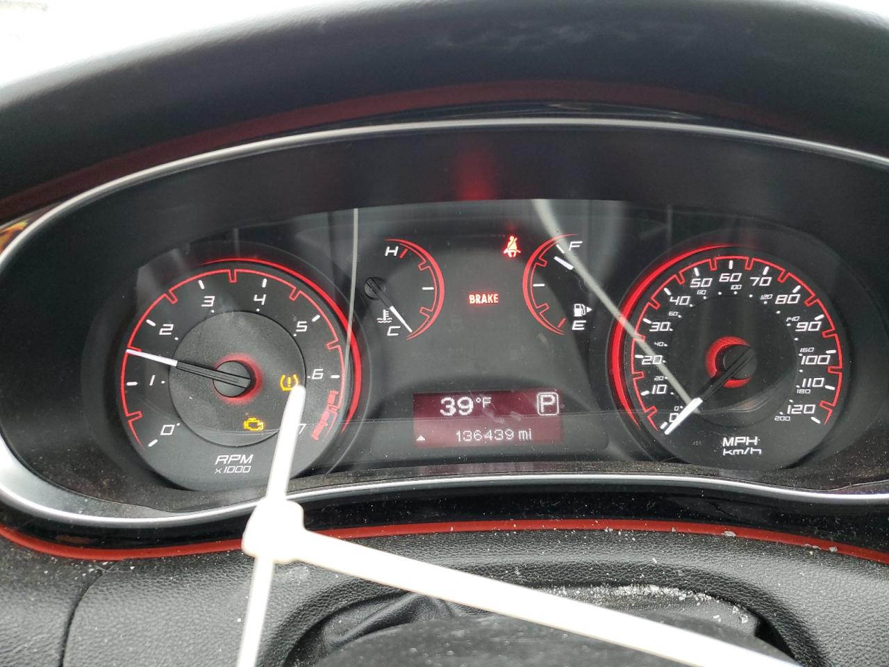 2015 Dodge Dart Sxt VIN: 1C3CDFBBXFD352382 Lot: 93427285