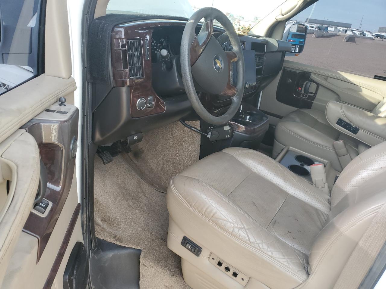 2011 Chevrolet Express G2500 Paratransit VIN: 1GBWGJCG9B1124211 Lot: 91316085