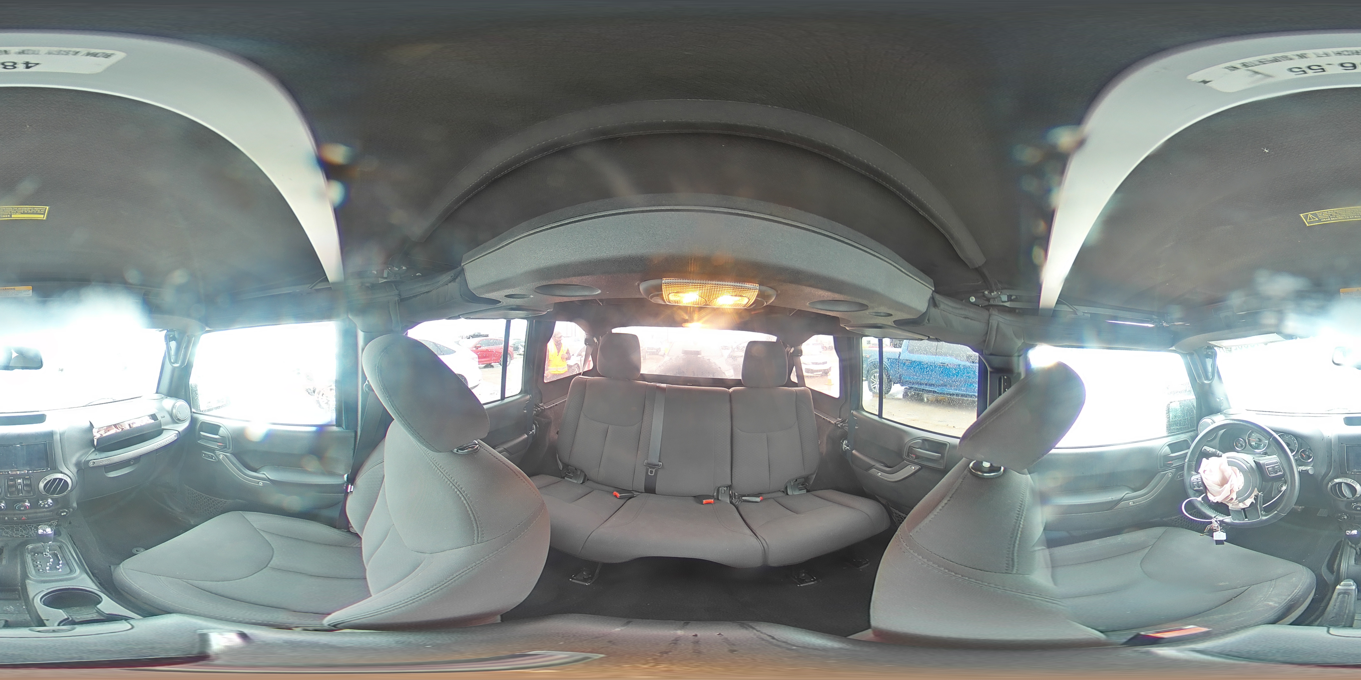 2016 Jeep Wrangler Unlimited Sport VIN: 1C4BJWDG3GL249353 Lot: 94080235