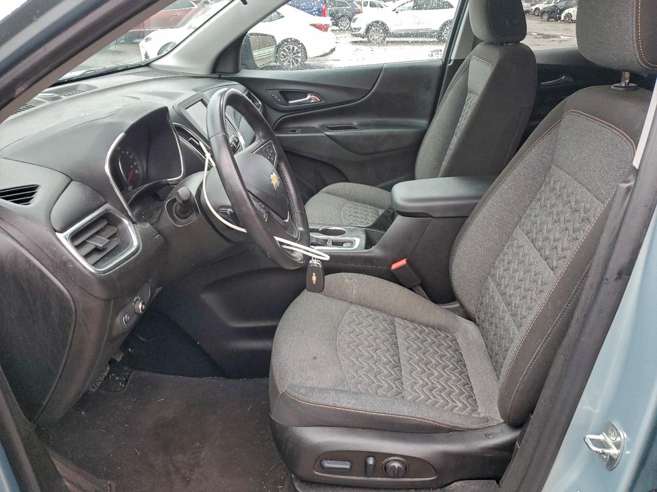 2022 Chevrolet Equinox Lt VIN: 2GNAXKEV4N6142082 Lot: 94216645