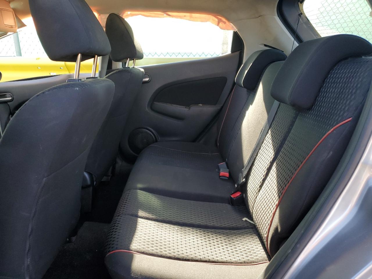 2011 Mazda Mazda2 VIN: JM1DE1HY4B0123211 Lot: 91492935