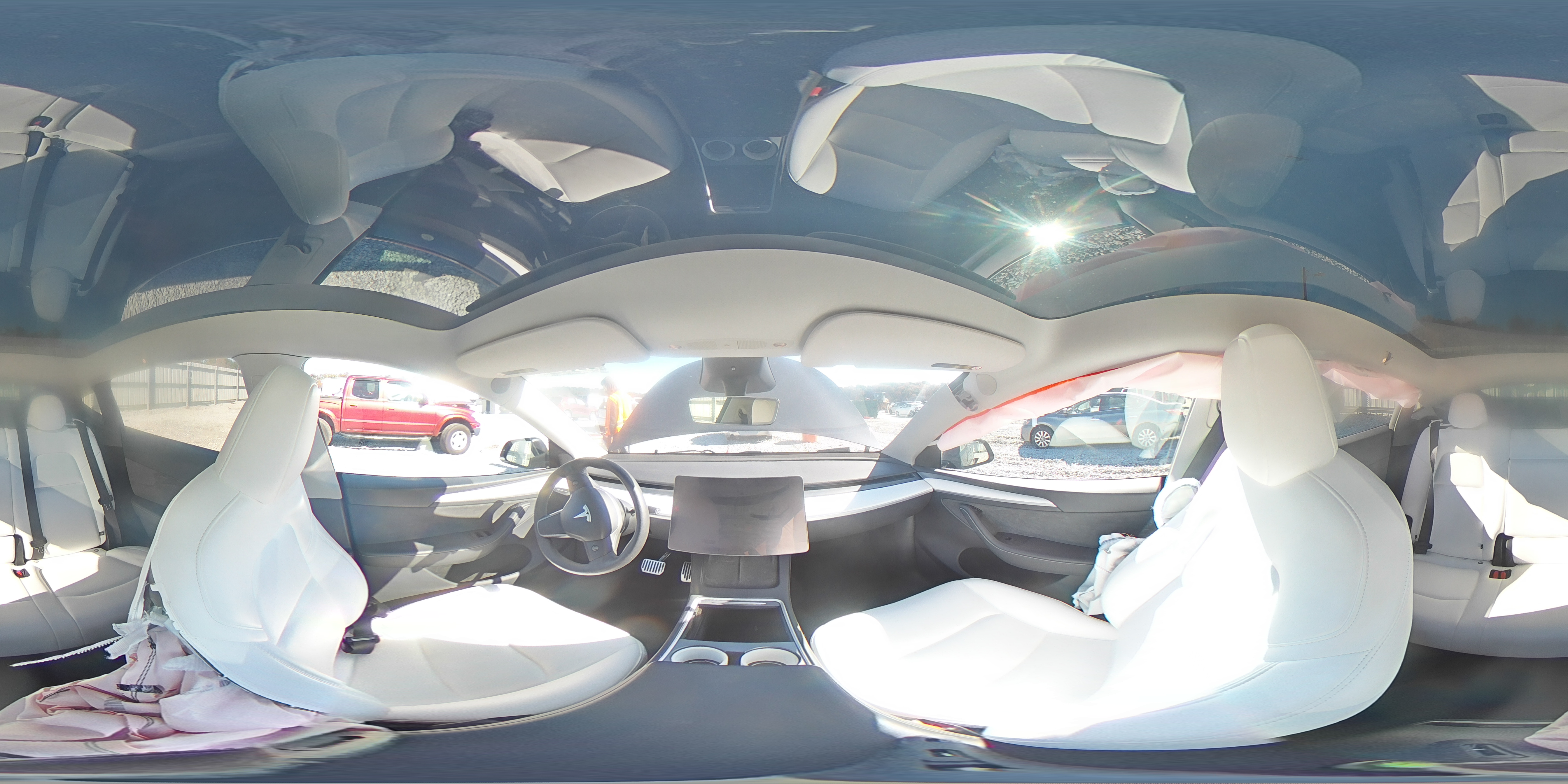 2024 Tesla Model Y VIN: 7SAYGDED8RA307366 Lot: 92084915