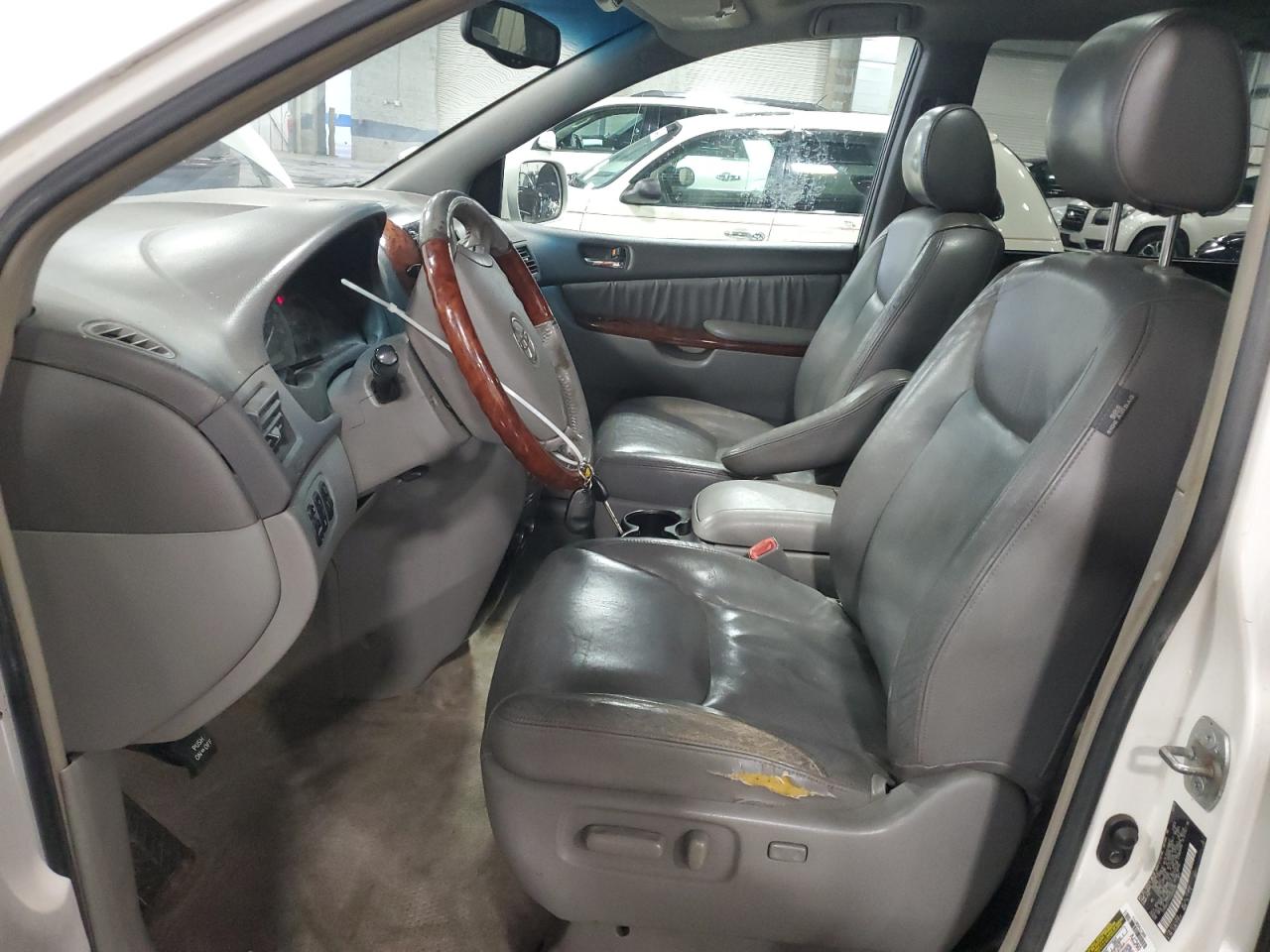 2005 Toyota Sienna Xle VIN: 5TDBA22C45S040594 Lot: 91653195