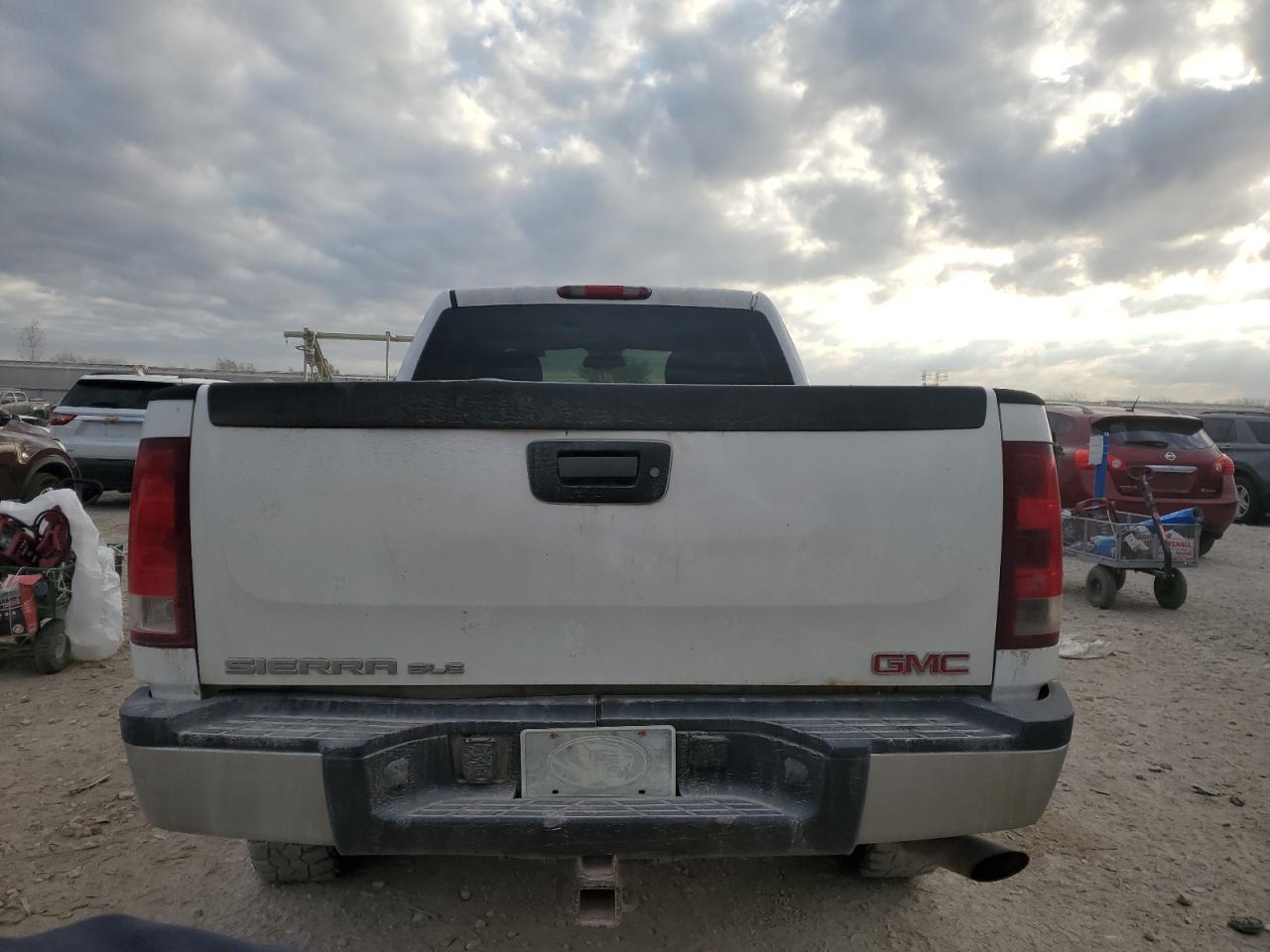 2007 GMC Sierra K2500 Heavy Duty VIN: 1GTHK23K77F548378 Lot: 92689475