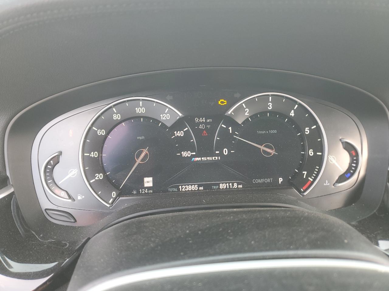 2018 BMW M550Xi VIN: WBAJB9C50JG463806 Lot: 92301555