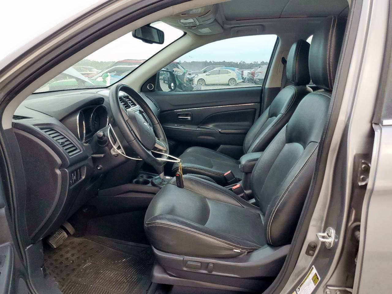 2015 Mitsubishi Outlander Sport Se VIN: 4A4AP4AUXFE043547 Lot: 92611665