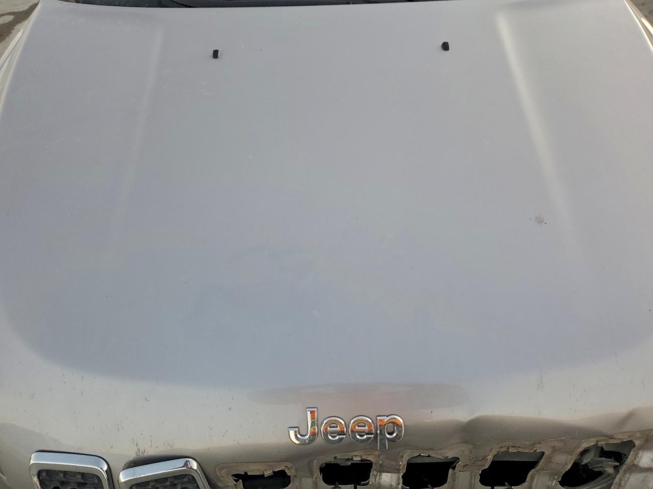 2019 Jeep Cherokee Latitude VIN: 1C4PJLCX3KD266338 Lot: 94274465