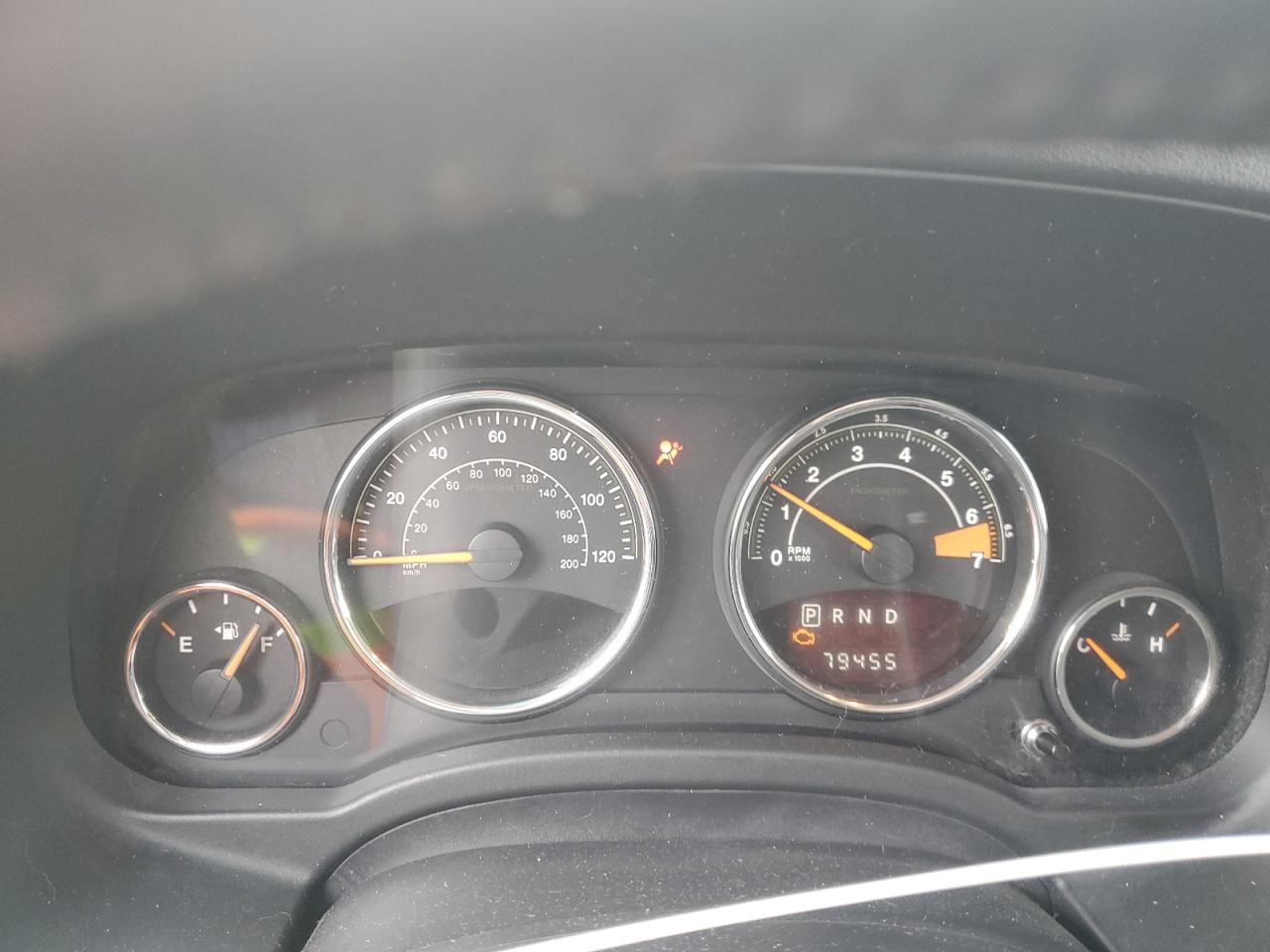 2014 Jeep Compass Latitude VIN: 1C4NJDEB4ED784719 Lot: 92864635