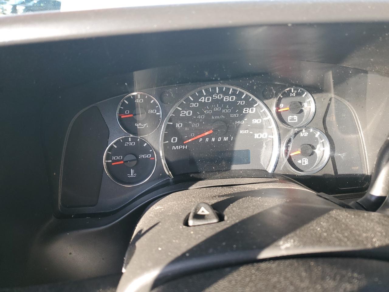 2016 Chevrolet Express G2500 Utility / Service Van VIN: 1GCWGAFF8G1293304 Lot: 91848035