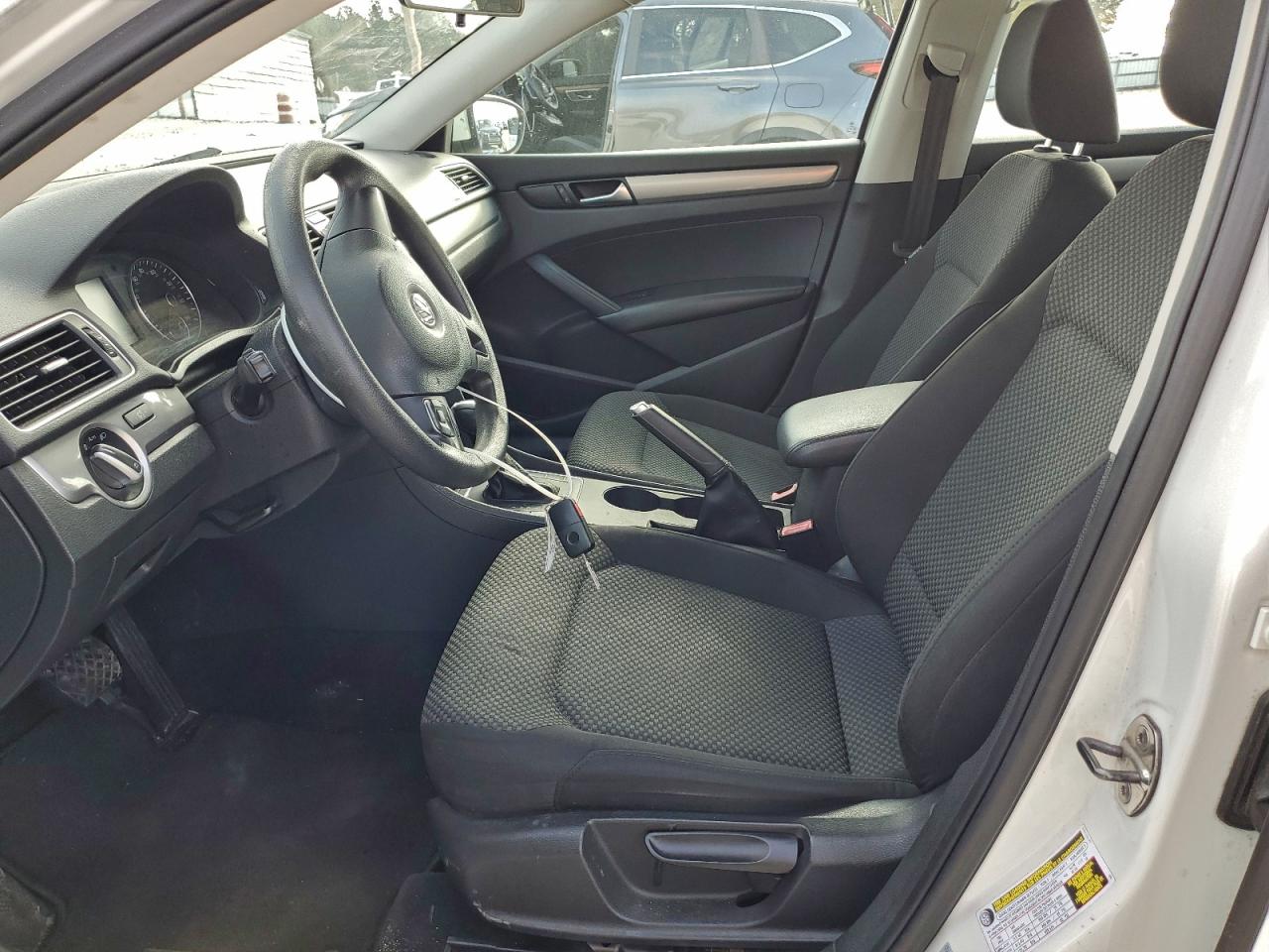 2012 Volkswagen Passat S VIN: 1VWAH7A39CC097634 Lot: 92252775