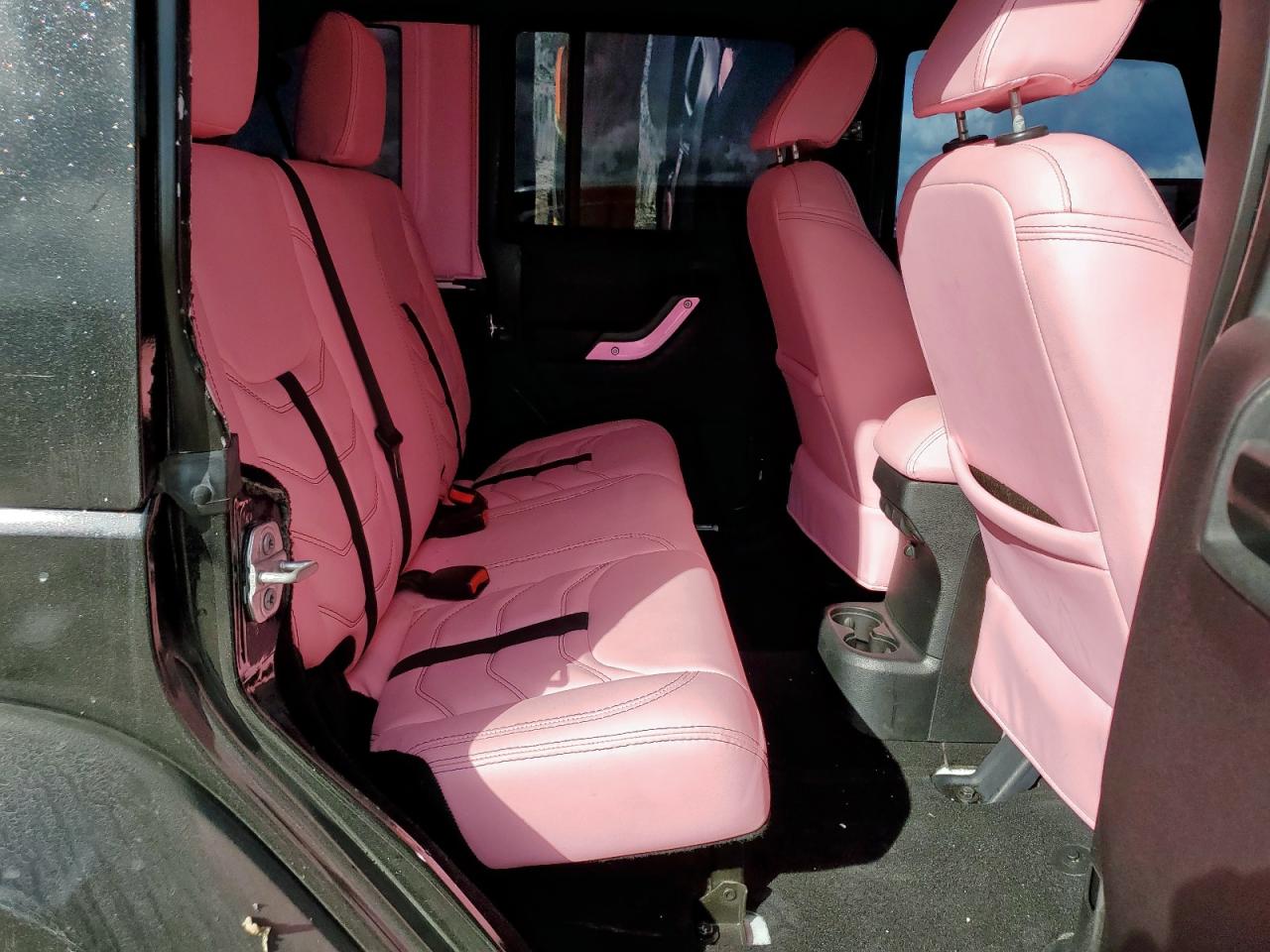 2015 Jeep Wrangler Unlimited Sahara VIN: 1C4HJWEG2FL525030 Lot: 93828265