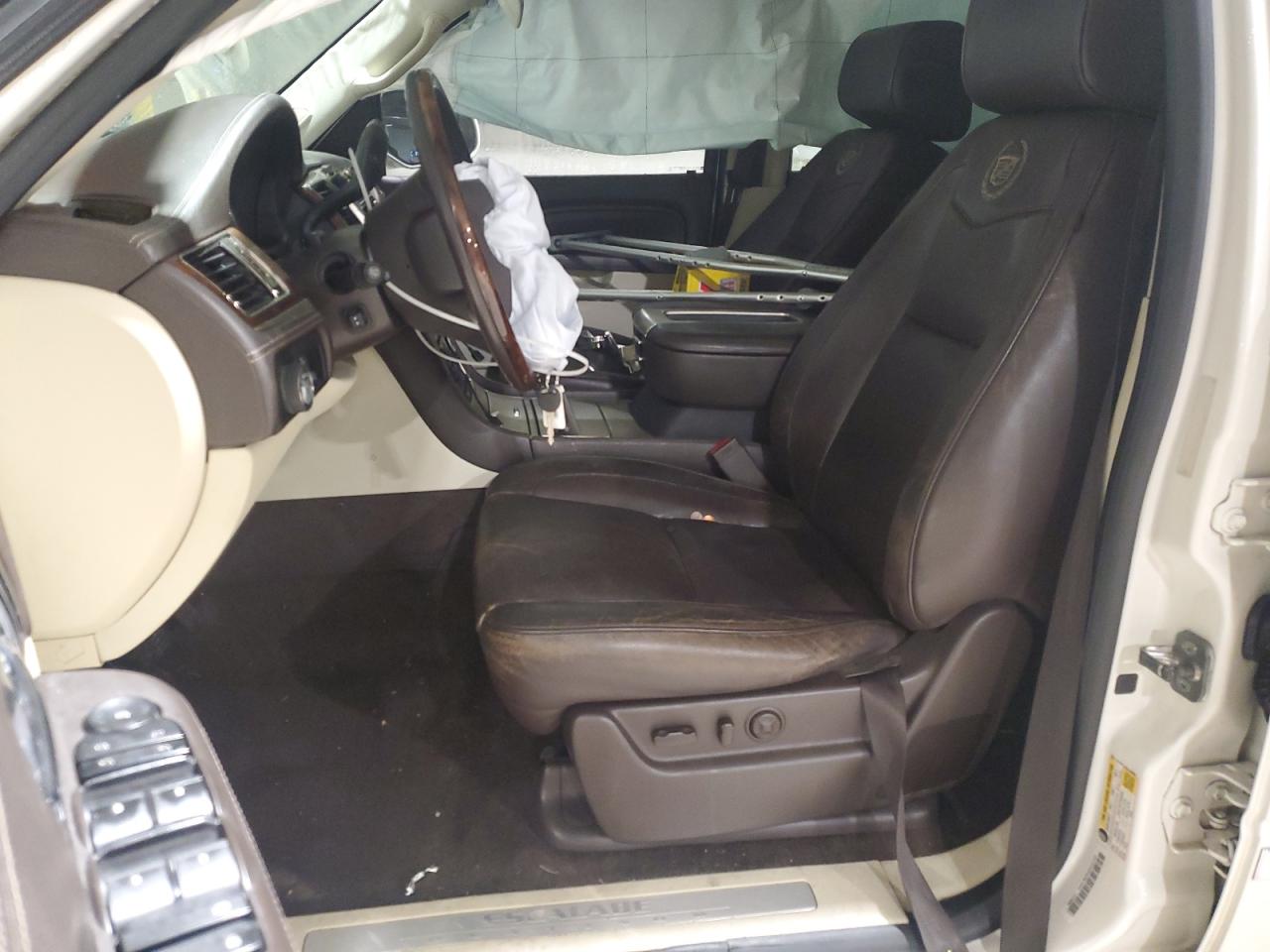 2014 Cadillac Escalade Platinum VIN: 1GYS4DEF3ER169668 Lot: 93716665