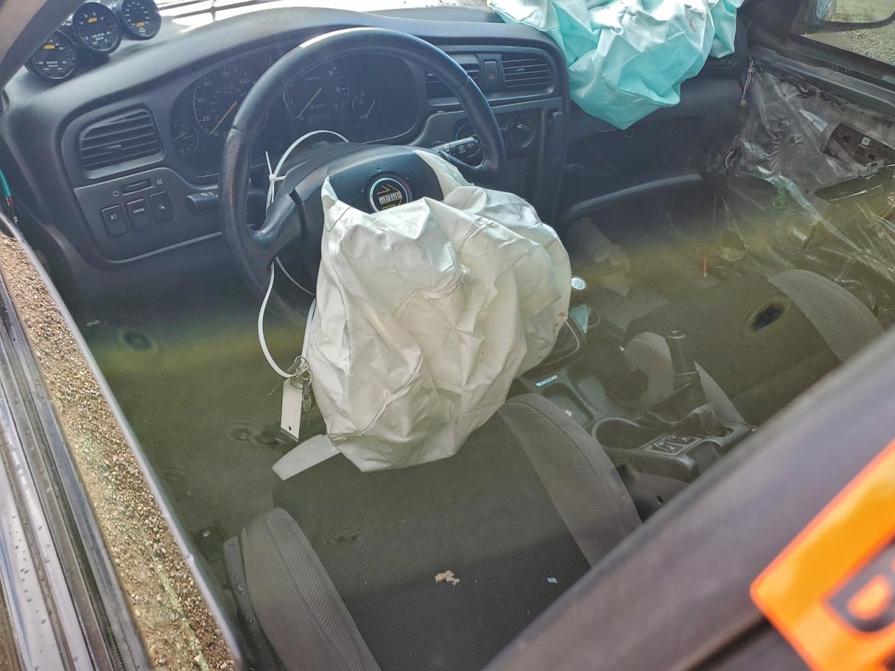 2000 Subaru Legacy Outback VIN: 4S3BH6657Y7621570 Lot: 93951325