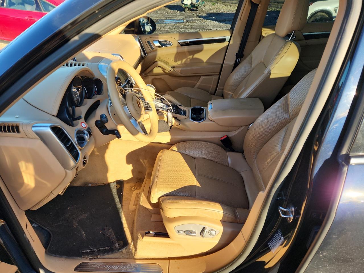 2016 Porsche Cayenne S VIN: WP1AB2A20GLA97041 Lot: 90051985