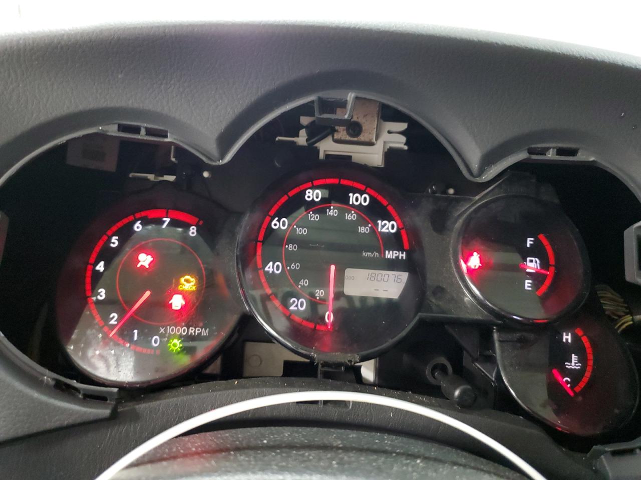 2004 Pontiac Vibe VIN: 5Y2SL62864Z451070 Lot: 92612705