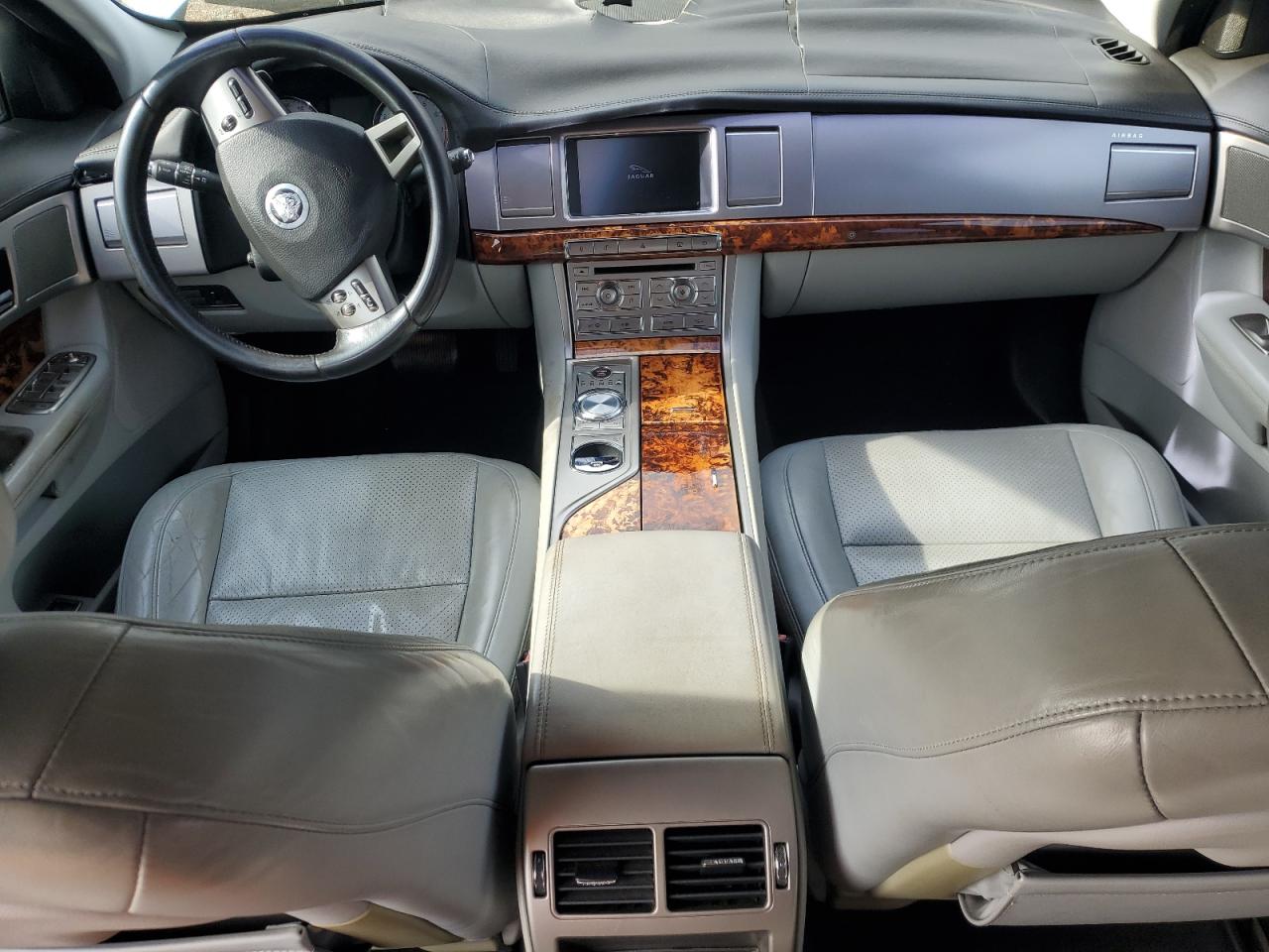 2009 Jaguar Xf Premium Luxury VIN: SAJWA06B29HR02276 Lot: 92103065