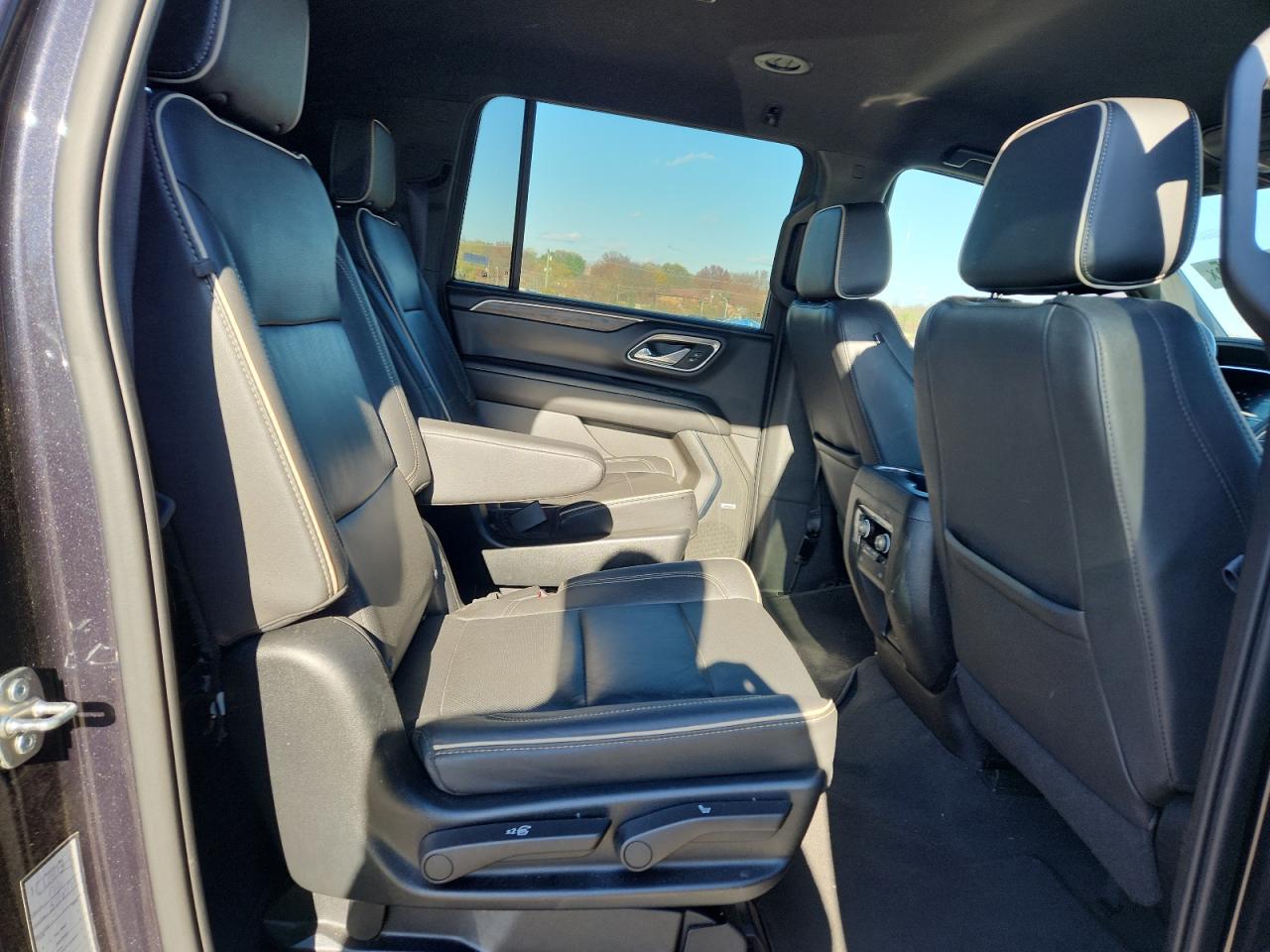 2023 Chevrolet Suburban C1500 Premier VIN: 1GNSCFKD9PR380780 Lot: 92677685