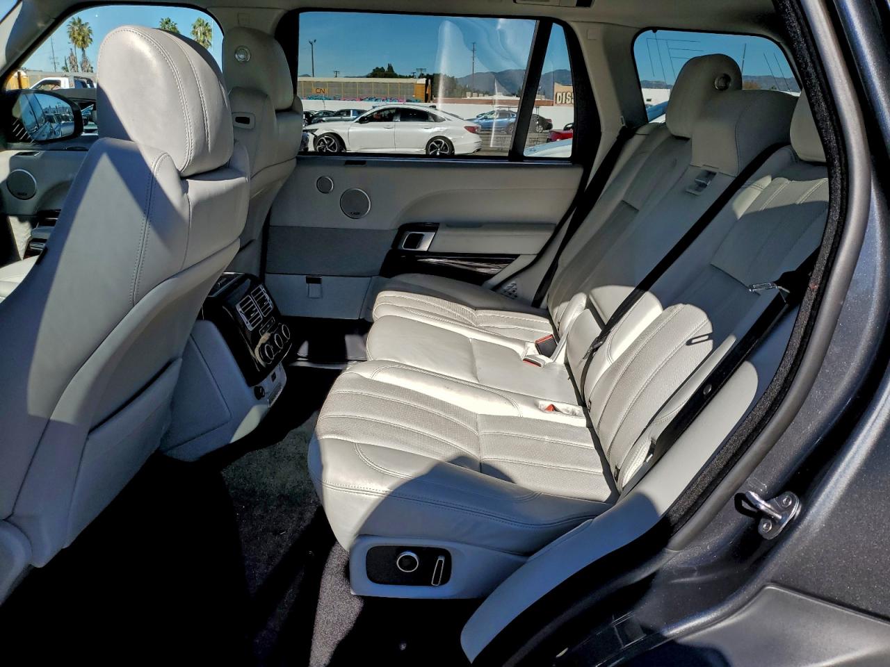 2016 Land Rover Range Rover Supercharged VIN: SALGS3EF6GA251979 Lot: 93652935