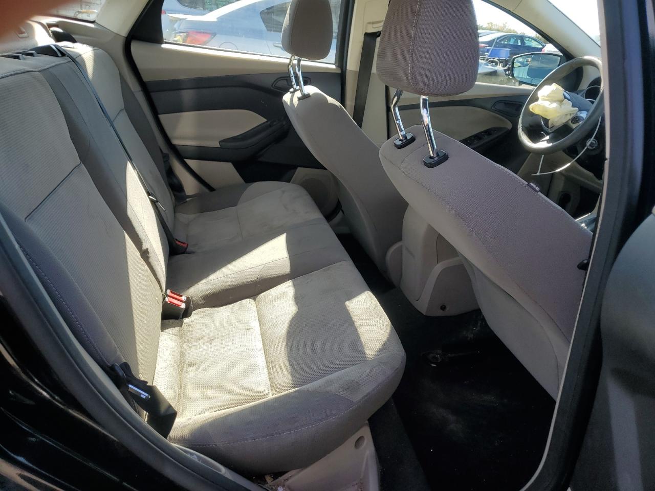 2012 Ford Focus Se VIN: 1FAHP3F29CL240875 Lot: 90867225