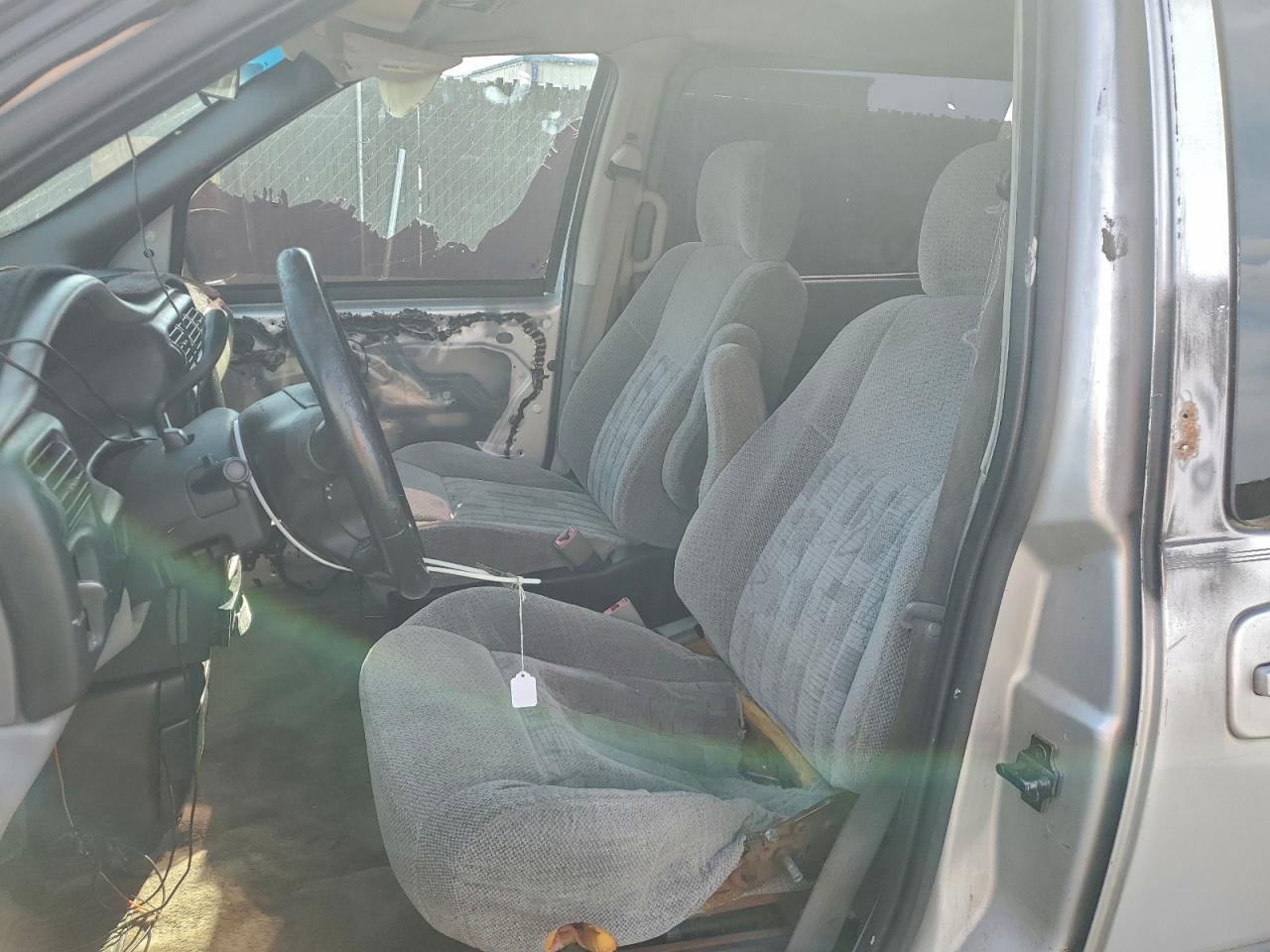 2003 Pontiac Montana VIN: 1GMDX03E83D139533 Lot: 93953875