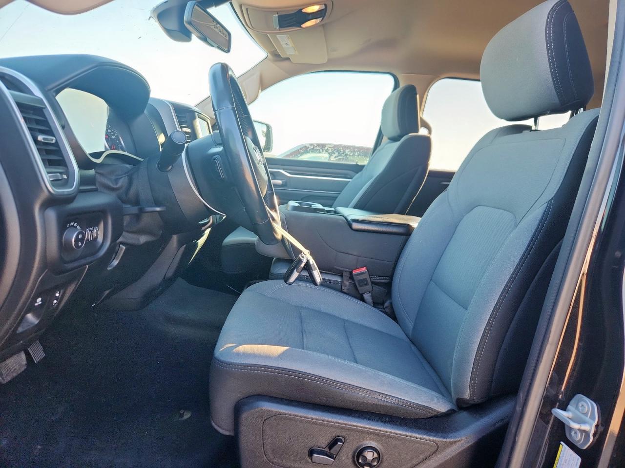 2019 Ram 1500 Big Horn/Lone Star VIN: 1C6RREFT2KN567965 Lot: 90431565