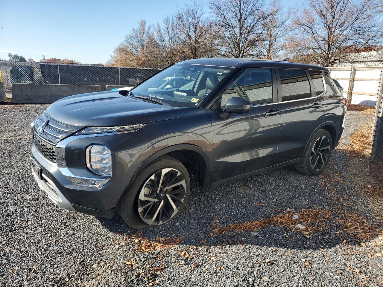 JA4J4VA86RZ049622 MITSUBISHI OUTLANDER Photo 1