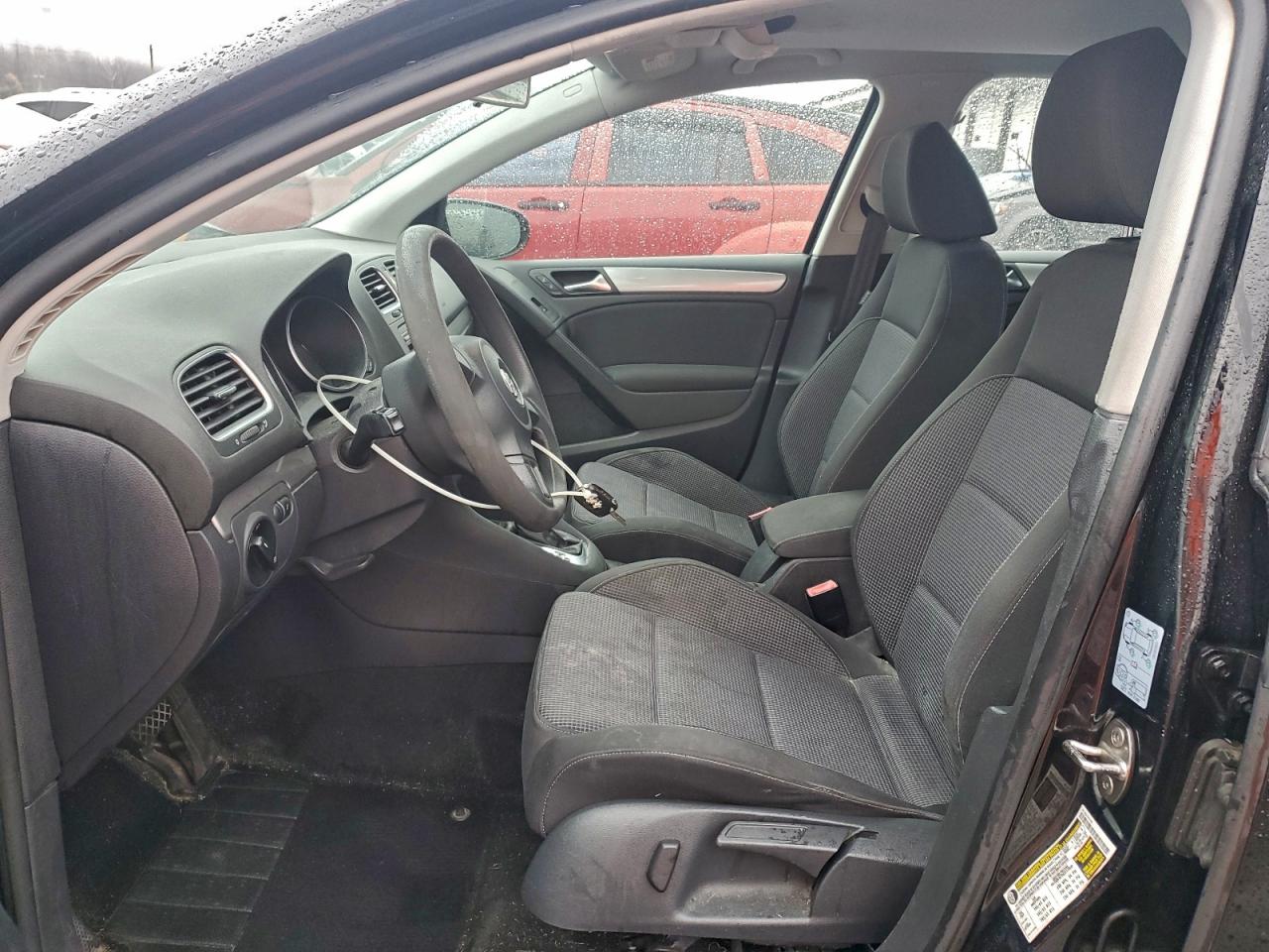 2013 Volkswagen Golf VIN: WVWDB7AJXDW117177 Lot: 94222555