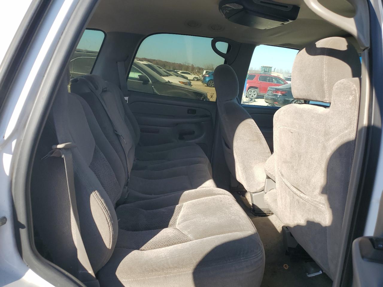 2005 Chevrolet Tahoe C1500 VIN: 1GNEC13V95R262247 Lot: 92995655