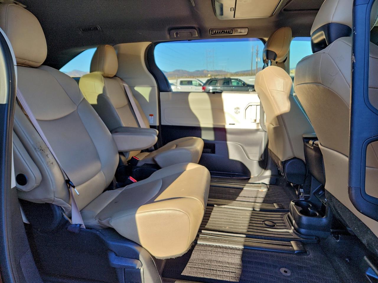 2021 Toyota Sienna Xle VIN: 5TDJSKFC4MS014076 Lot: 93970125