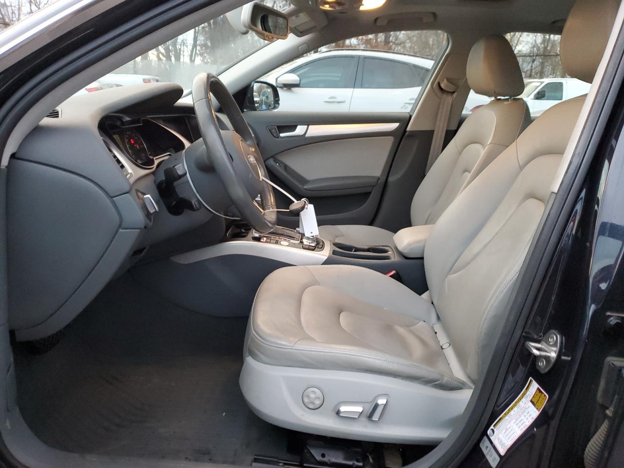 2015 Audi A4 Premium Plus VIN: WAUFFAFL9FN037184 Lot: 92087745