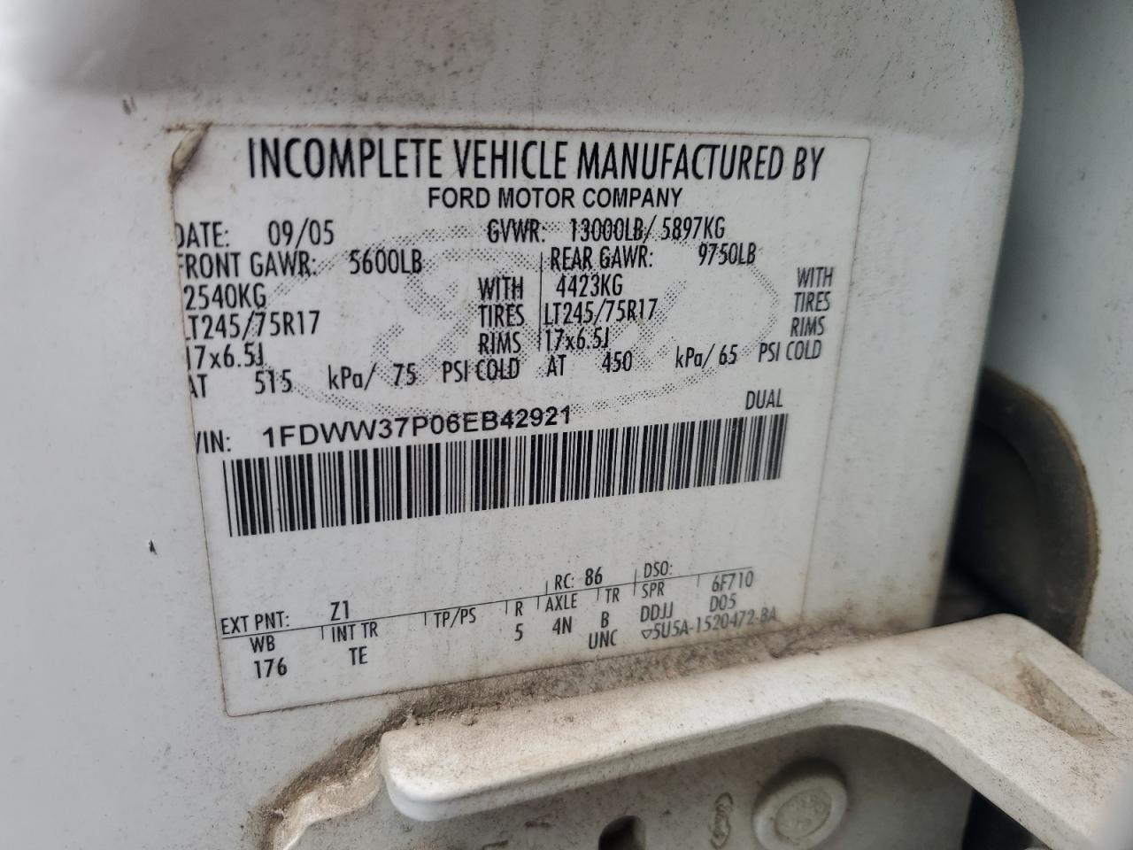 2006 Ford F350 Super Duty VIN: 1FDWW37P06EB42921 Lot: 92185805