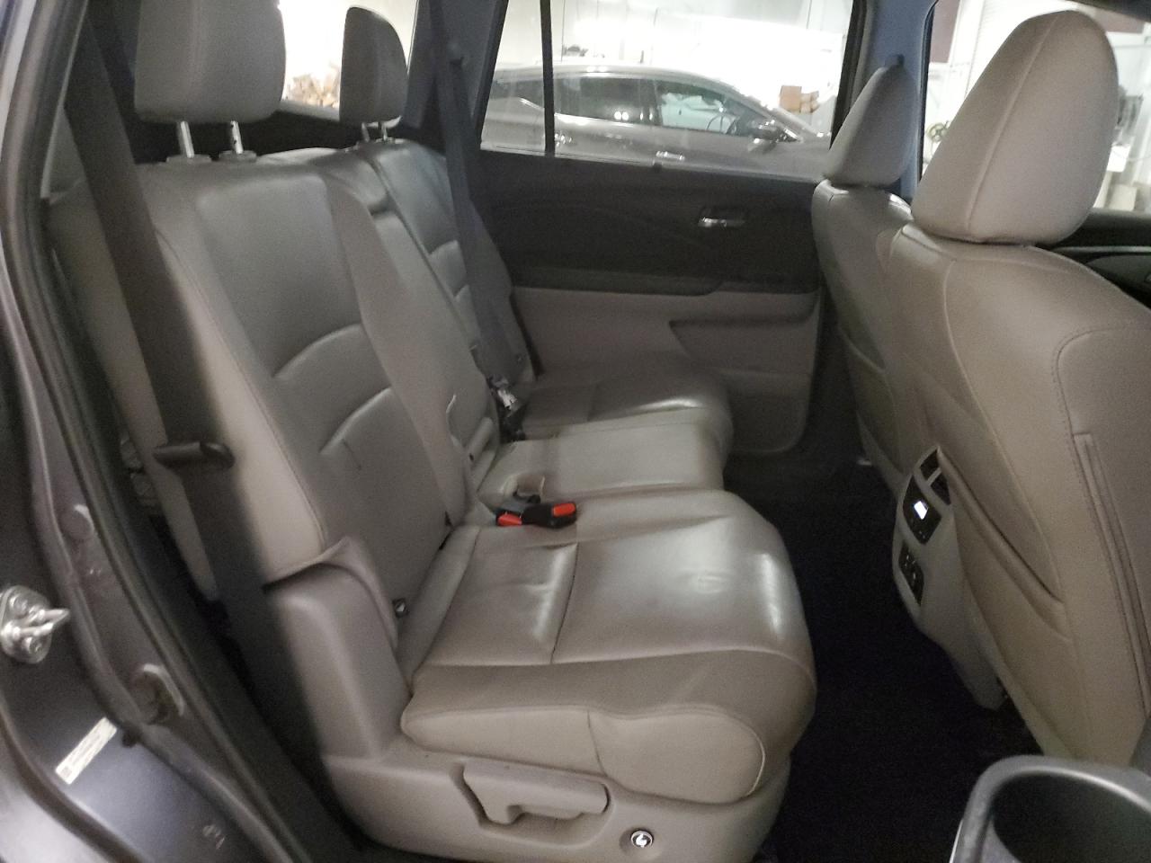 2016 Honda Pilot Exl VIN: 5FNYF6H80GB079146 Lot: 92645375