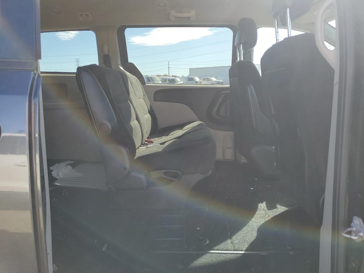 2017 Dodge Grand Caravan Se VIN: 2C4RDGBG5HR568258 Lot: 91058275