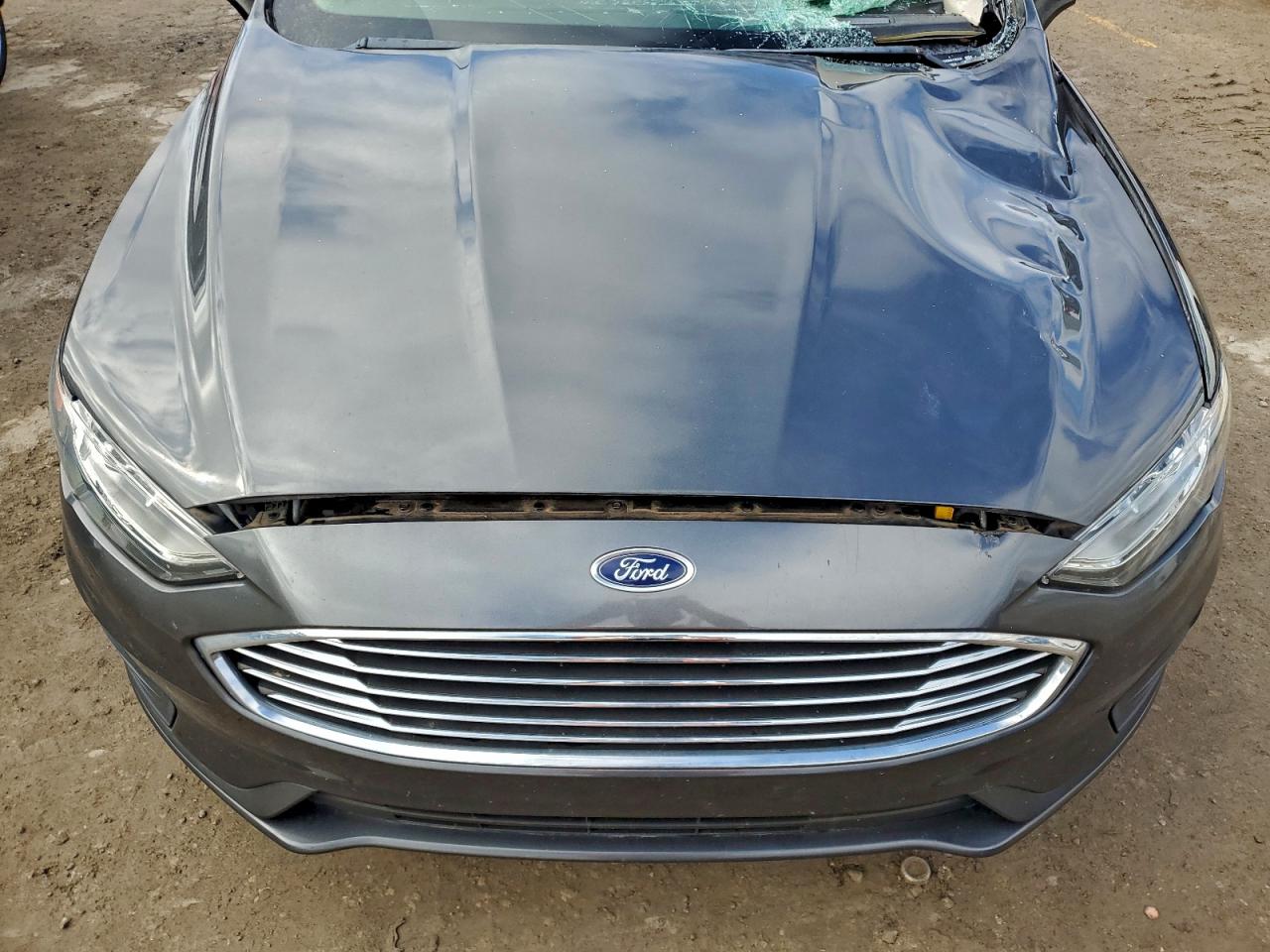 2019 Ford Fusion S VIN: 3FA6P0G70KR172319 Lot: 94105385