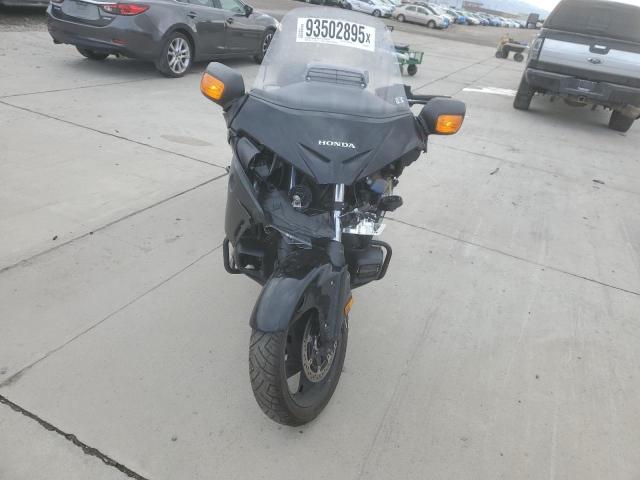 2013 HONDA GL1800 B  