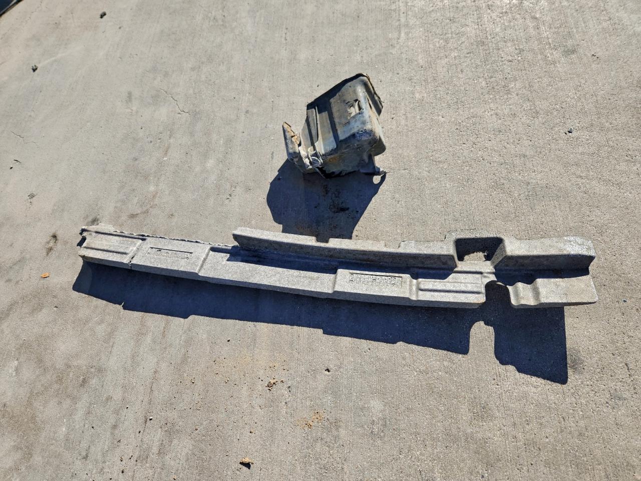 2008 Kia Optima Lx VIN: KNAGE123085176961 Lot: 94482475