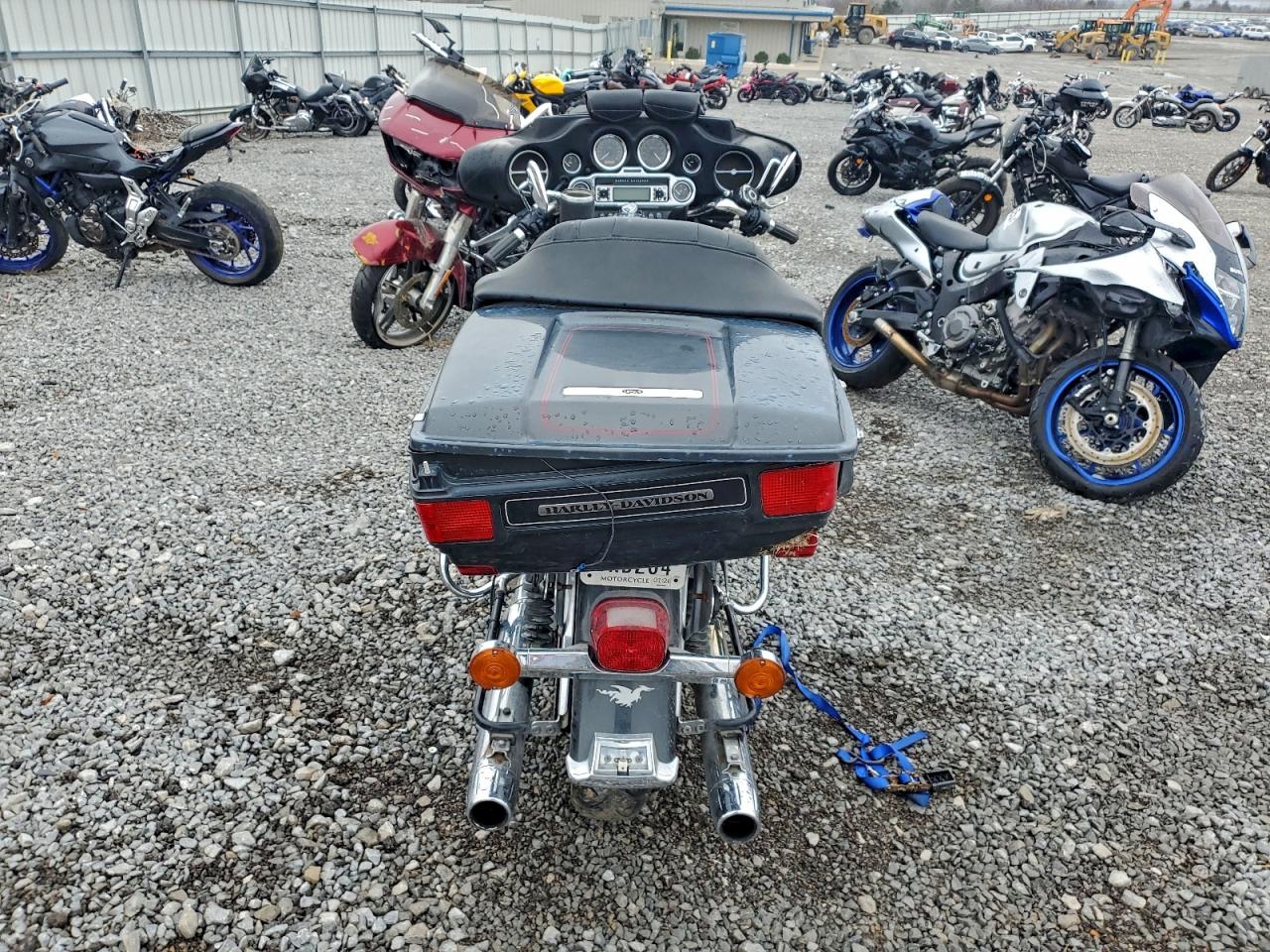 2006 Harley-Davidson Flhtcui VIN: 1HD1FCW1X6Y707085 Lot: 85858585