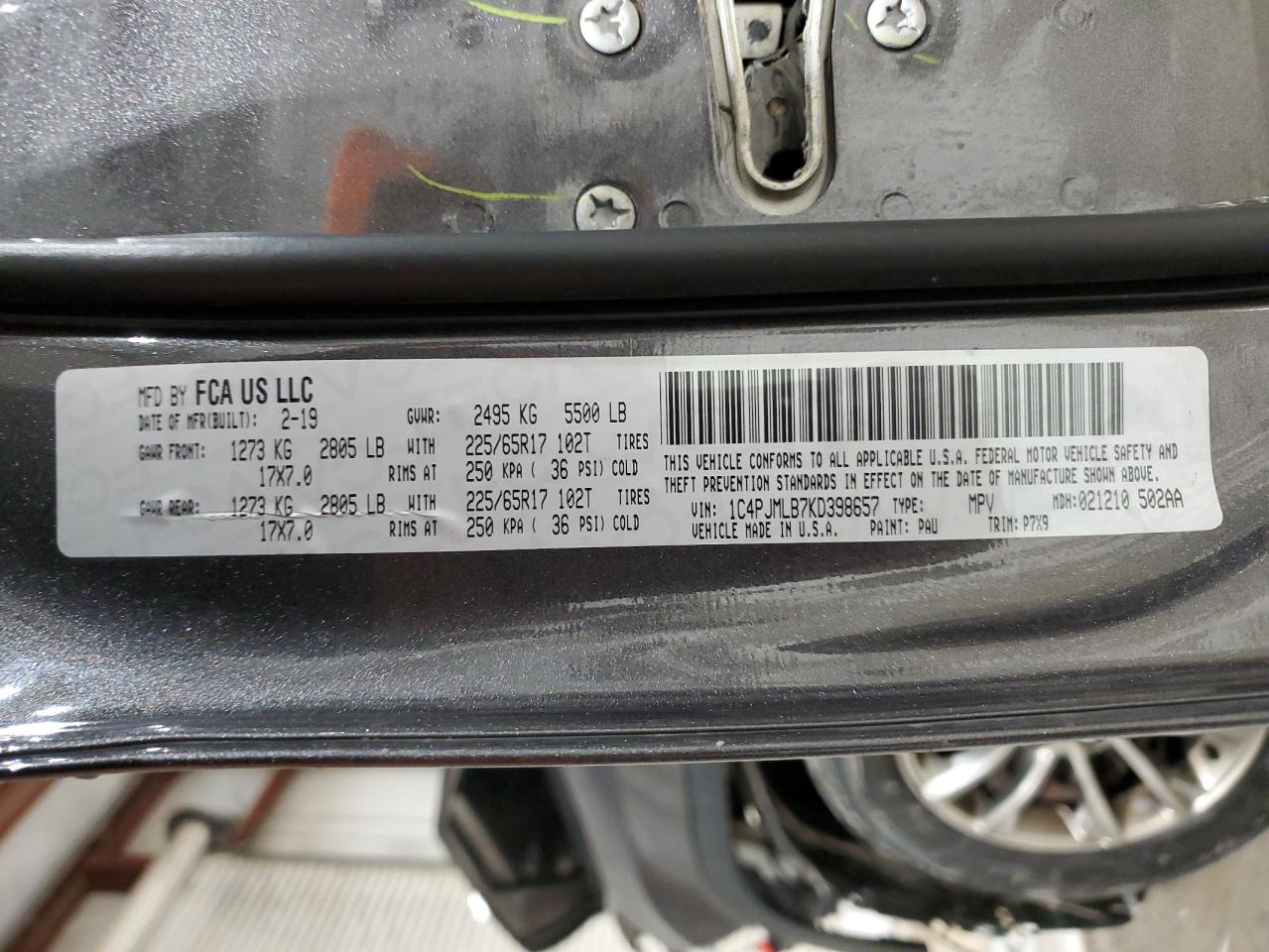 2019 Jeep Cherokee Latitude Plus VIN: 1C4PJMLB7KD398657 Lot: 92346225