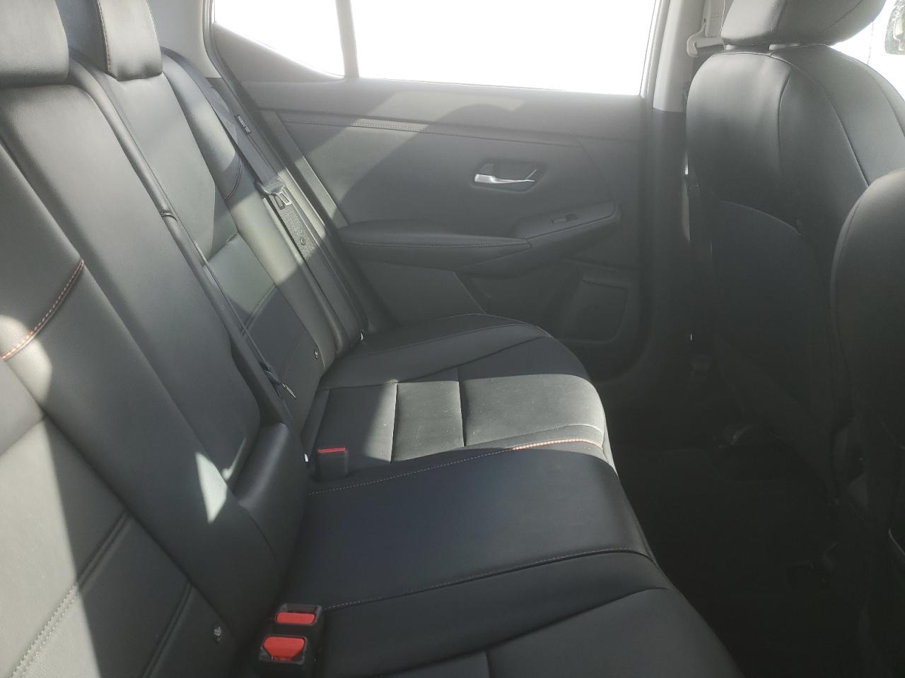 2022 Nissan Sentra Sr VIN: 215936 Lot: 93927445