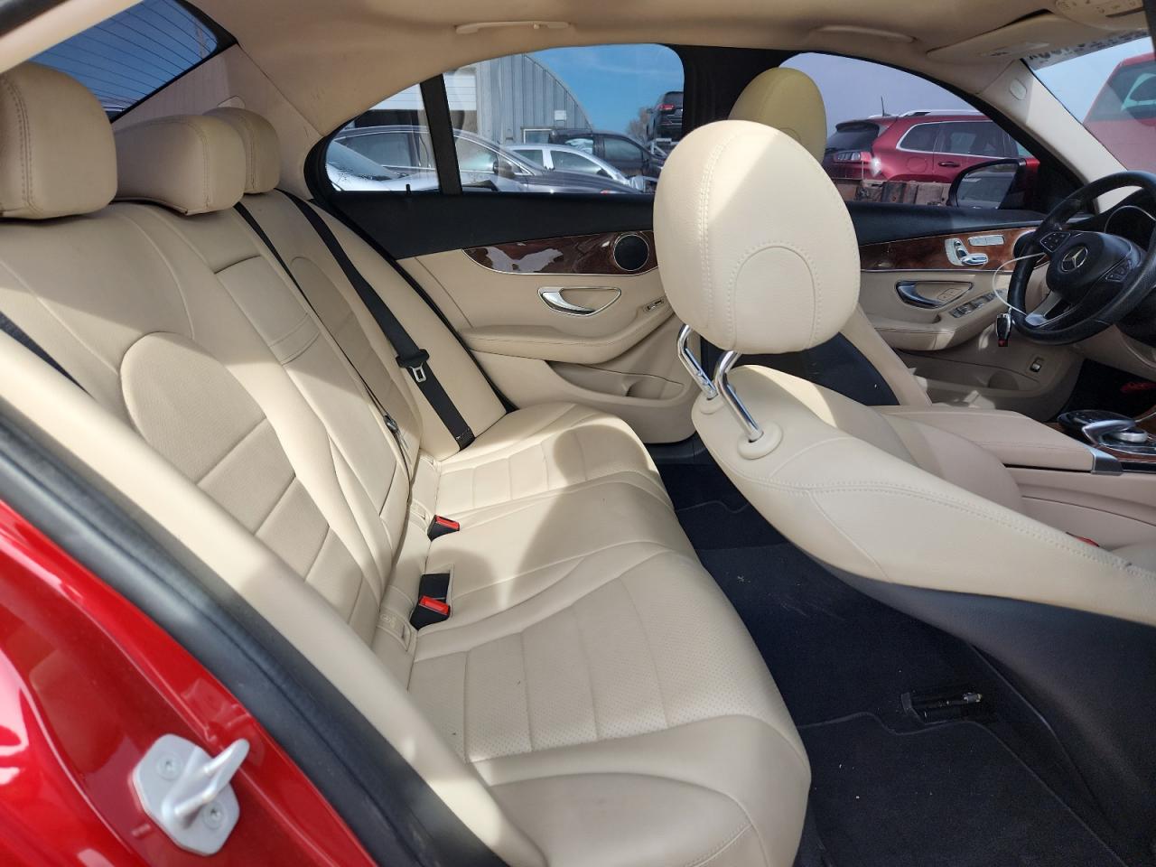 2016 Mercedes-Benz C 300 VIN: 55SWF4JB3GU151487 Lot: 90839405