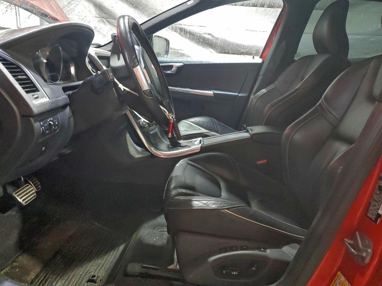 2017 Volvo Xc60 T6 R-Design Platinum VIN: YV449MRS1H2067173 Lot: 93567935