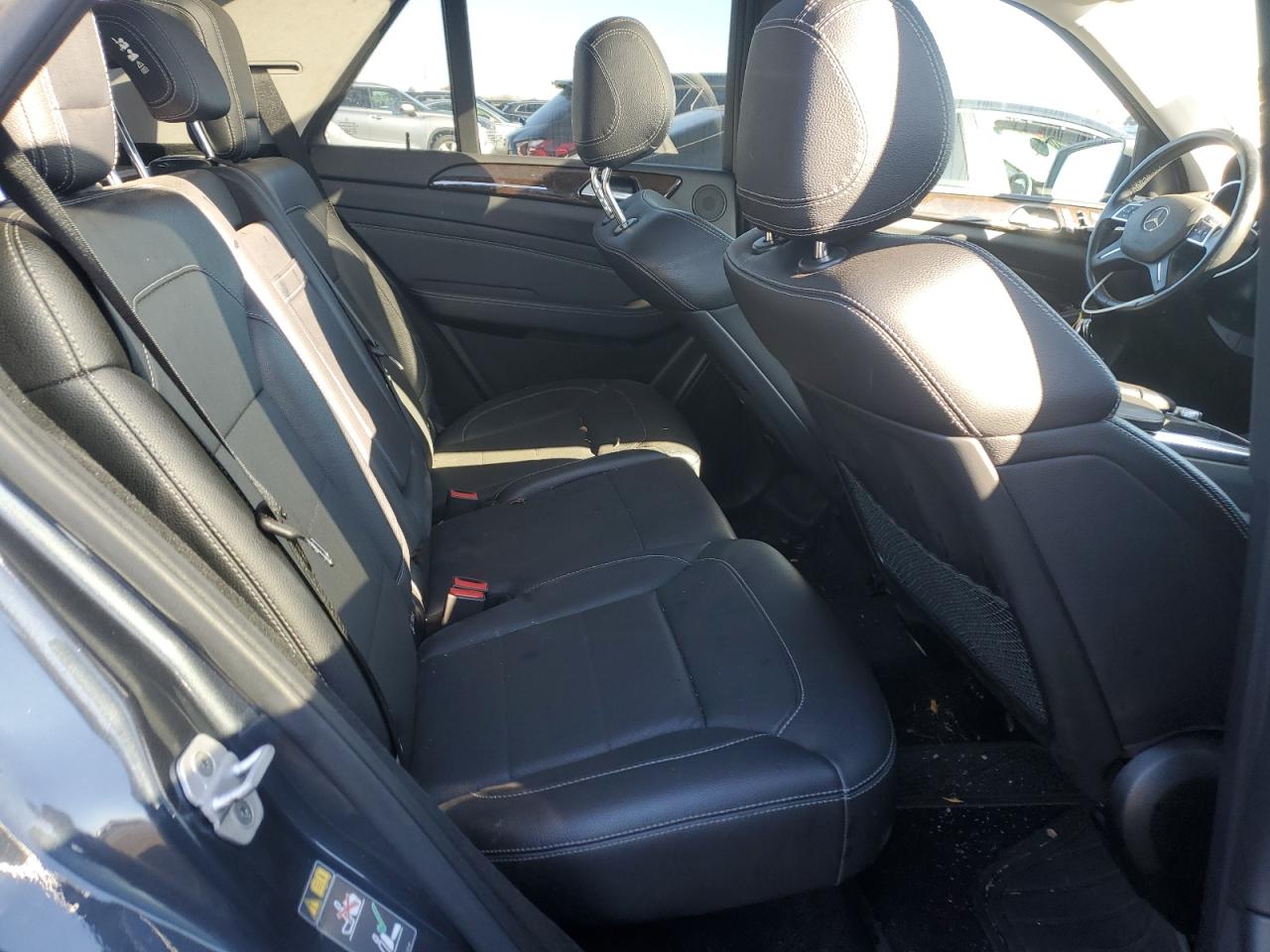 2015 Mercedes-Benz Ml 350 4Matic VIN: 4JGDA5HB8FA463973 Lot: 91665265
