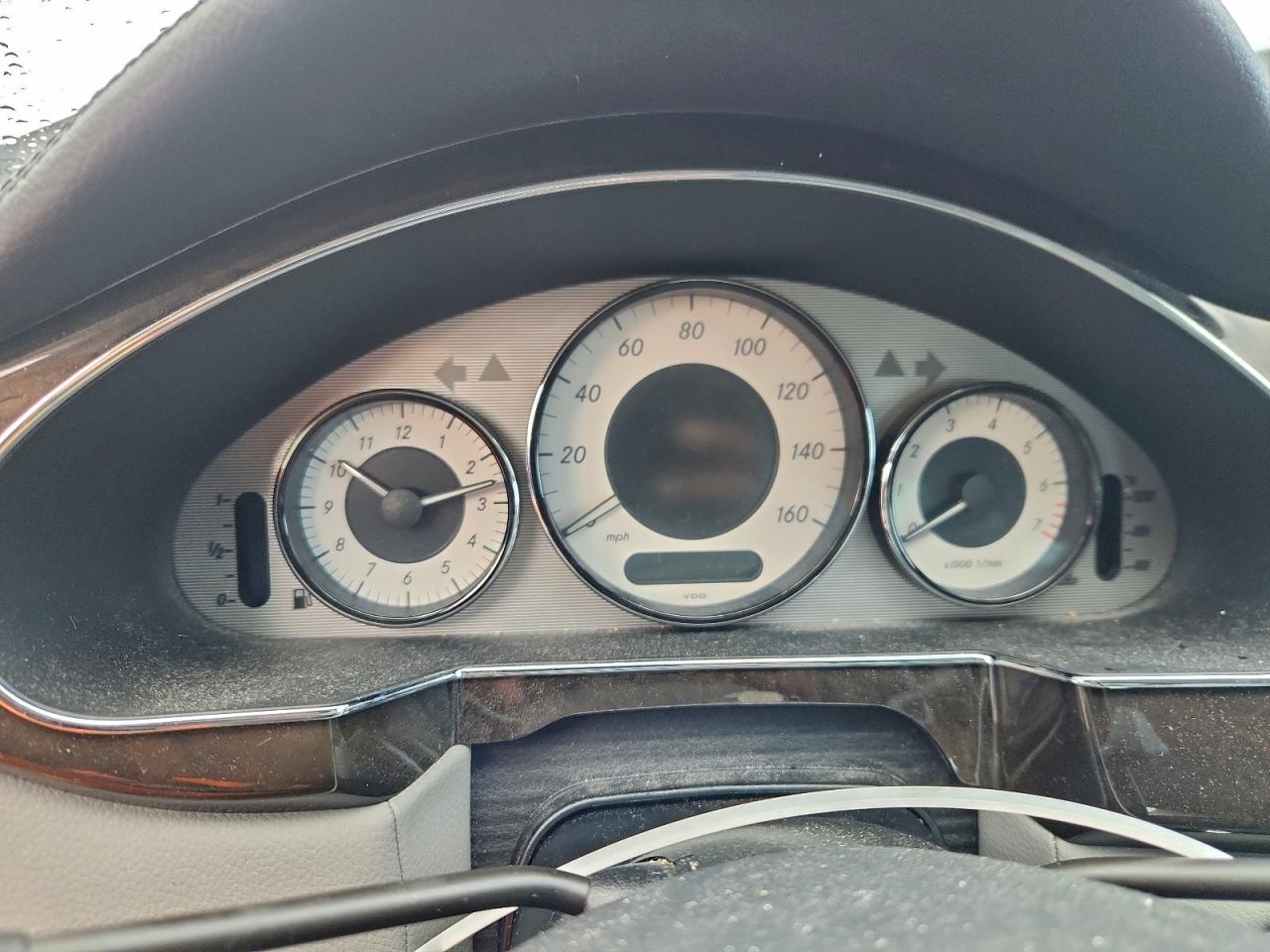 2009 Mercedes-Benz Cls 550 VIN: WDDDJ72X29A151887 Lot: 93690105