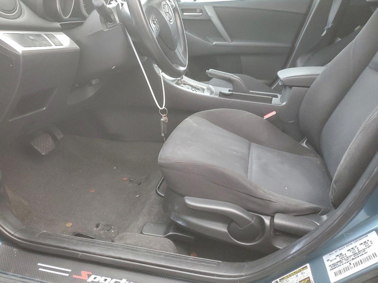 2011 Mazda 3 I VIN: 358887 Lot: 86063435