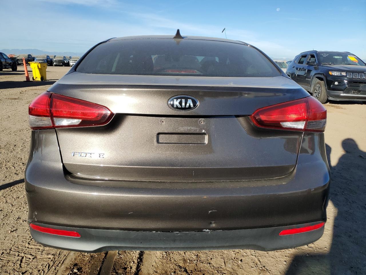 2017 Kia Forte Lx VIN: 3KPFK4A72HE134843 Lot: 91779215