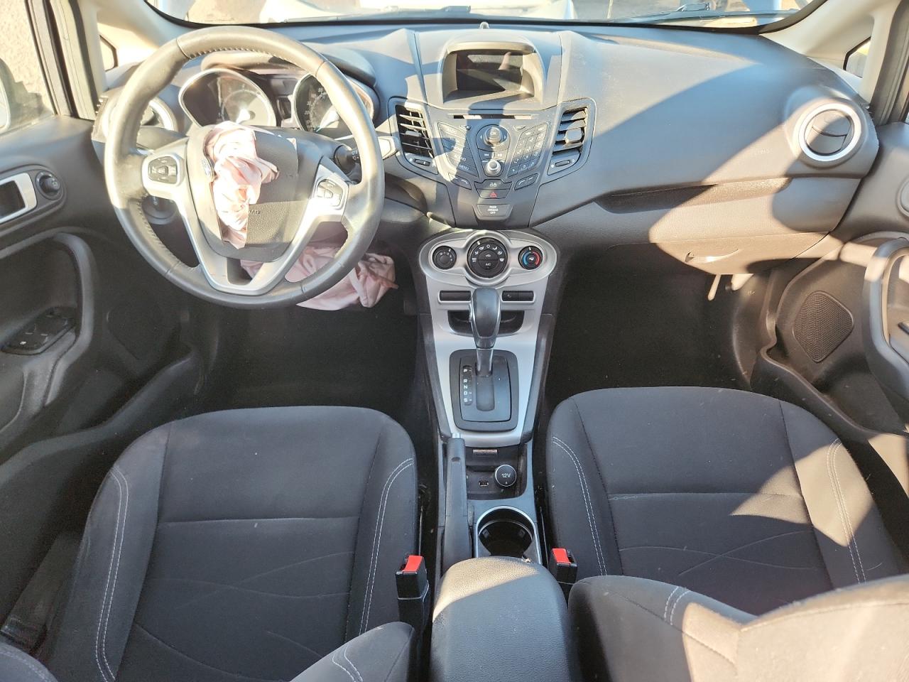 2015 Ford Fiesta Se VIN: 3FADP4EJ3FM129447 Lot: 90942335